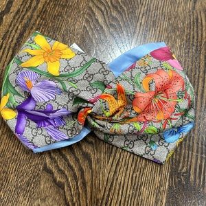 Authentic Gucci Reversable Floral Headband